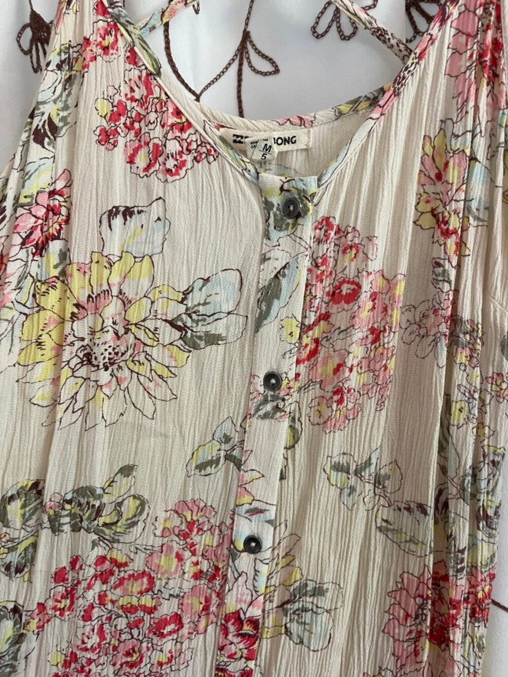 Sz M Billabong Cream Floral Crinkle Cami Dress - Picture 5 of 10
